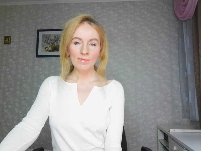 Nata85085's BongaCams show and profile