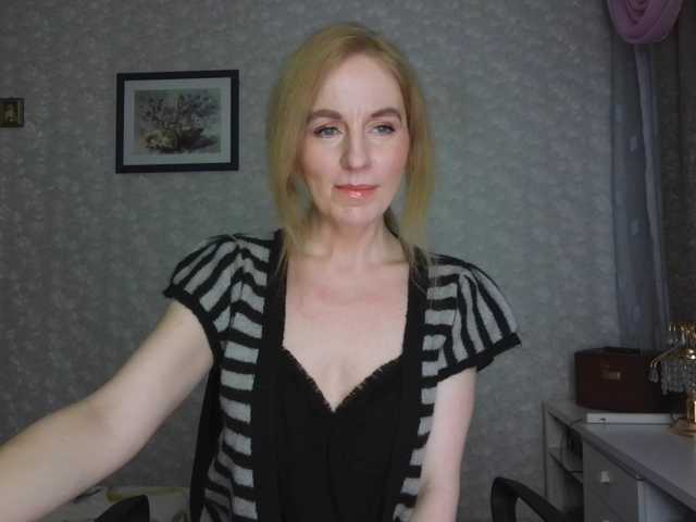 Nata85085's BongaCams show and profile