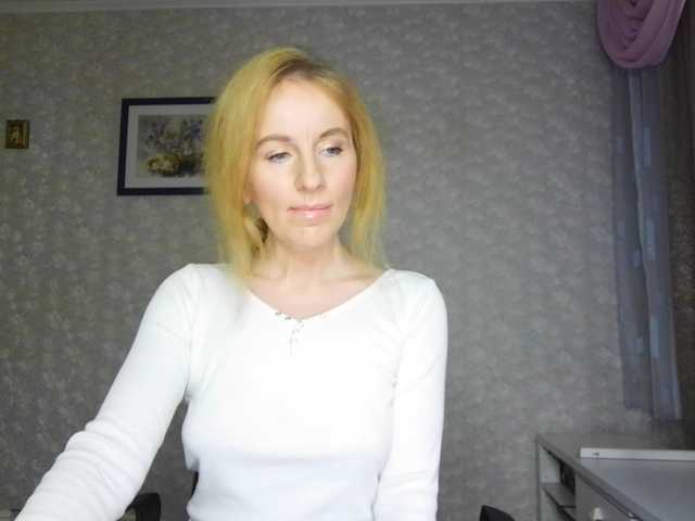 Nata85085's BongaCams show and profile