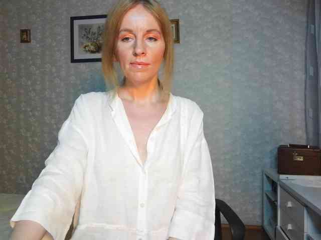 Nata85085 webcam