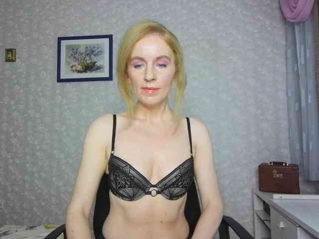 Nata85085 webcam