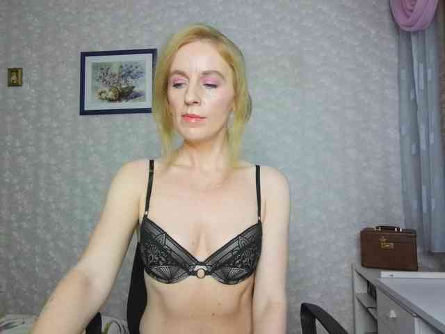Nata85085 webcam