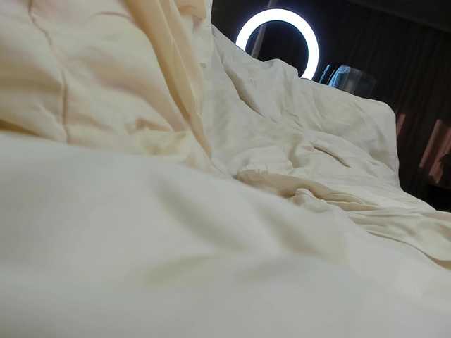 teeencute's BongaCams show and profile