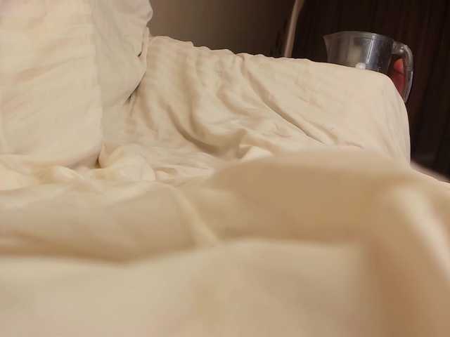 teeencute's BongaCams show and profile