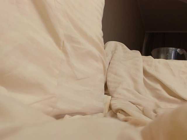 teeencute's BongaCams show and profile