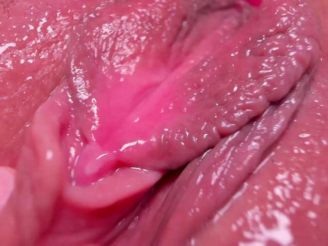 teeencute's BongaCams show and profile