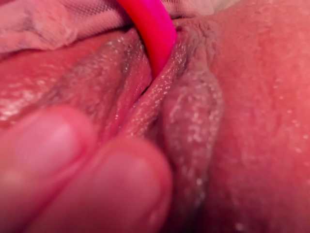 teeencute's BongaCams show and profile