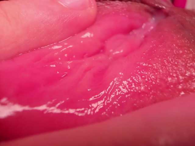 teeencute's BongaCams show and profile