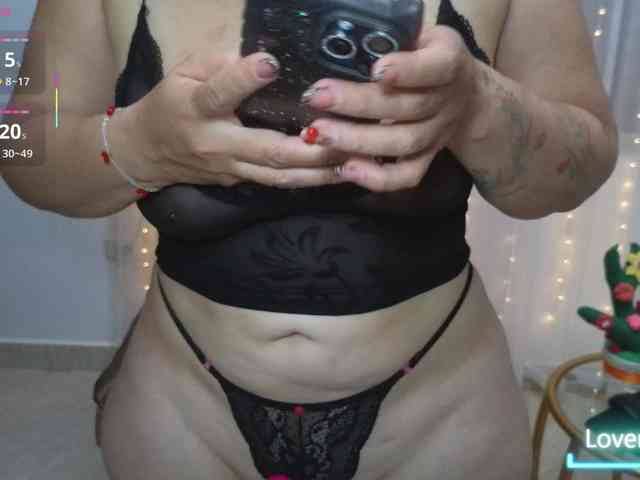 BigAsskattaleya webcam
