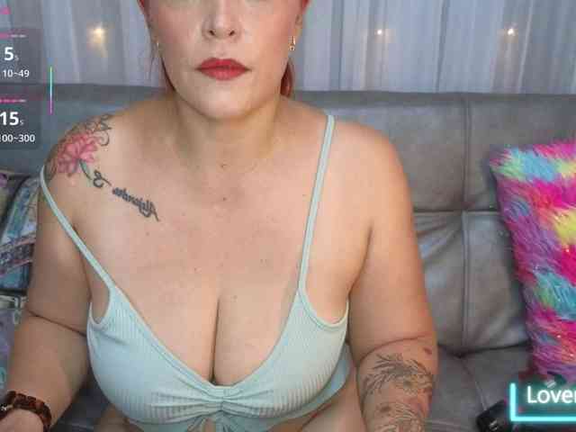 BigAsskattaleya webcam