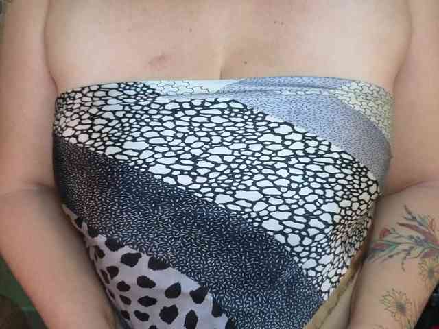 BigAsskattaleya webcam