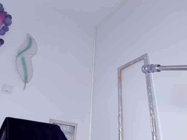 karlahartley karlahartley