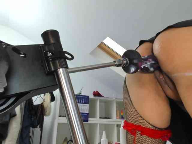 karlahartley karlahartley