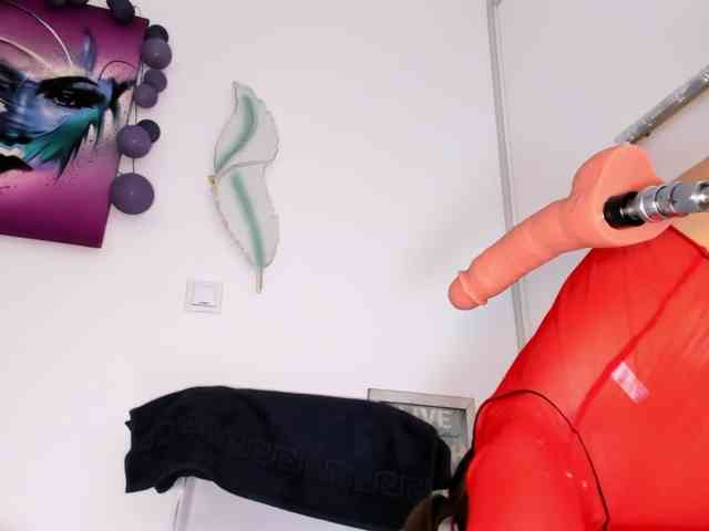 karlahartley karlahartley