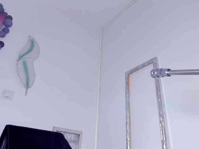 karlahartley karlahartley