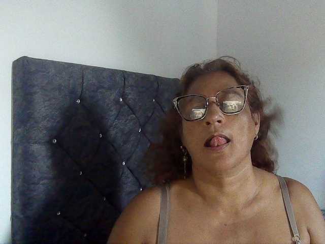 charrysexy webcam bongacams model stream image