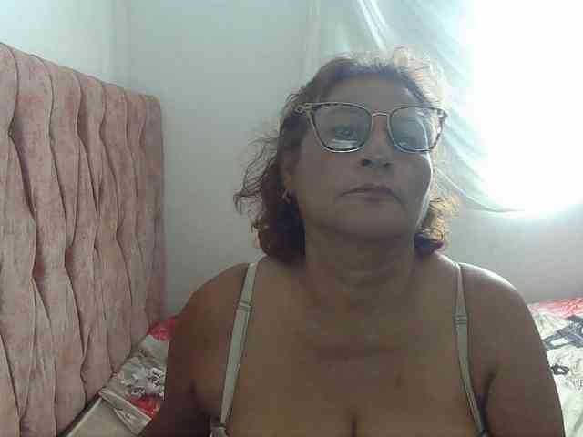 charrysexy Live Webcam on BongaCams