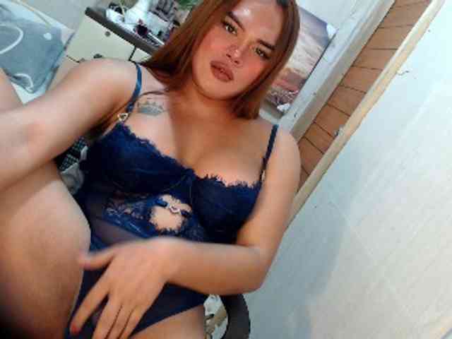 FUCKINGQUEEN Live Webcam on BongaCams