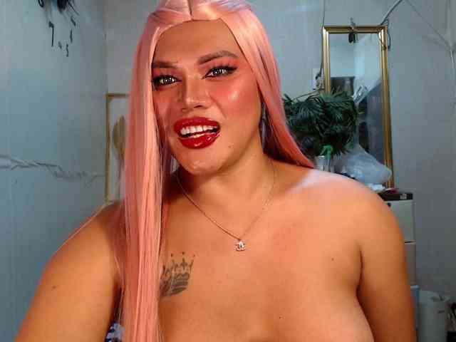 FUCKINGQUEEN FUCKINGQUEEN