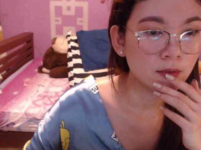 HottieAnne webcam