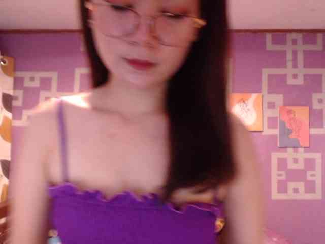 HottieAnne webcam