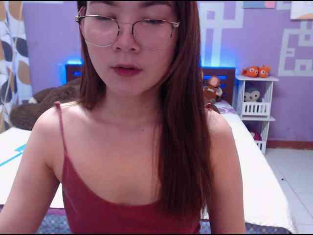HottieAnne webcam
