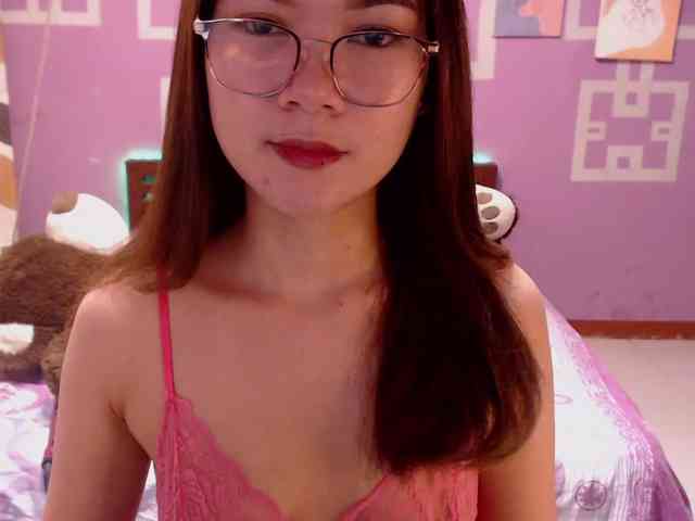 HottieAnne webcam