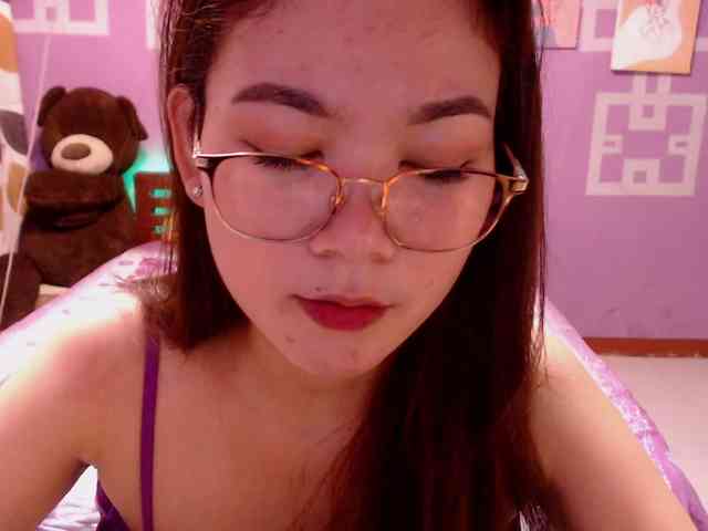 HottieAnne webcam