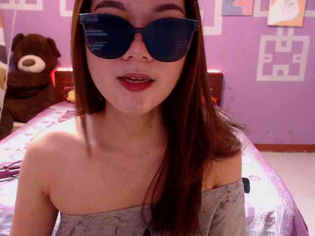 HottieAnne webcam