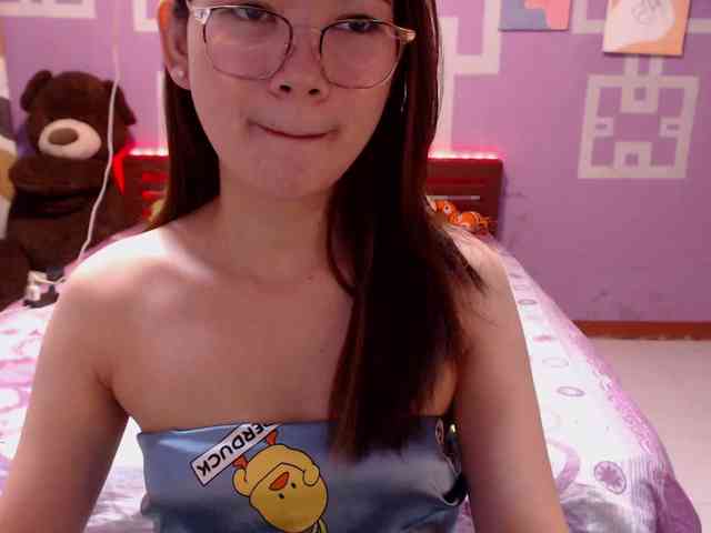 HottieAnne webcam