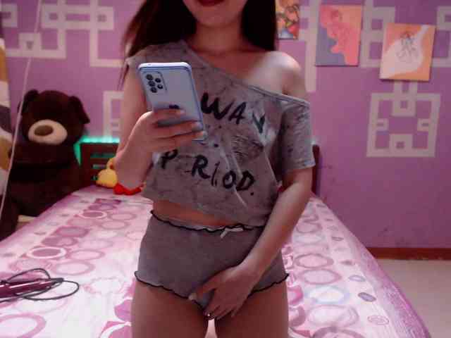 HottieAnne webcam