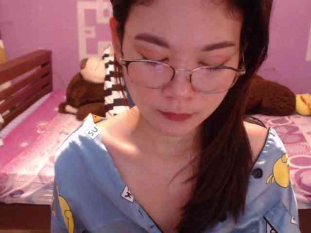 HottieAnne webcam