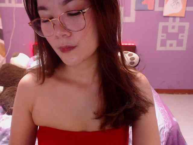 HottieAnne webcam