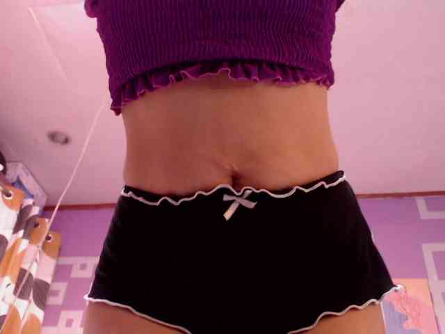 HottieAnne webcam