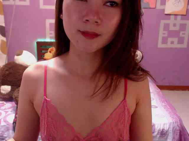 HottieAnne webcam