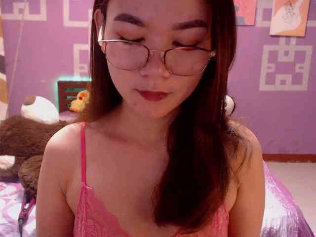 HottieAnne webcam