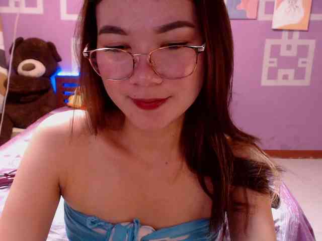 HottieAnne webcam