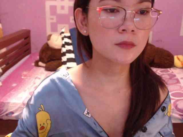 HottieAnne webcam