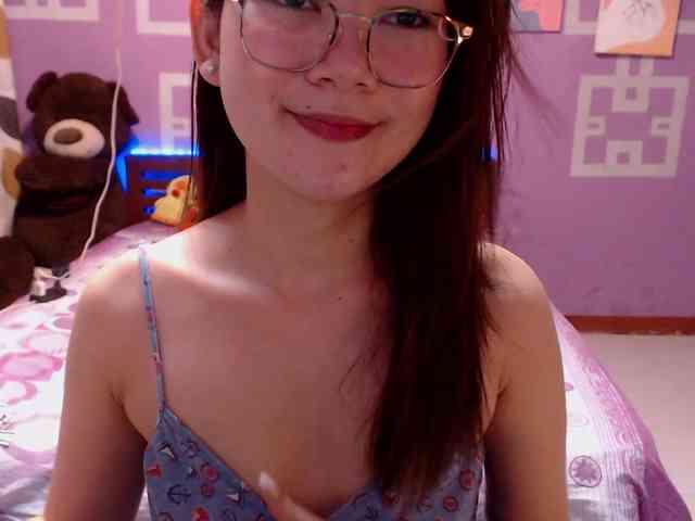 HottieAnne webcam