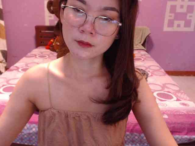 HottieAnne webcam