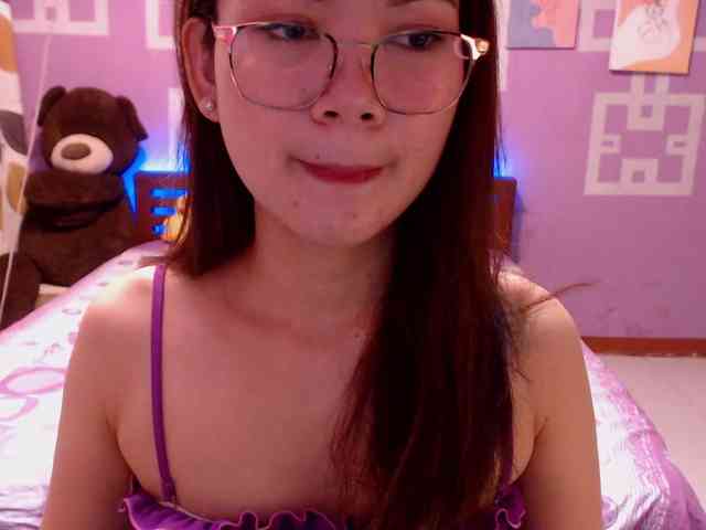 HottieAnne webcam