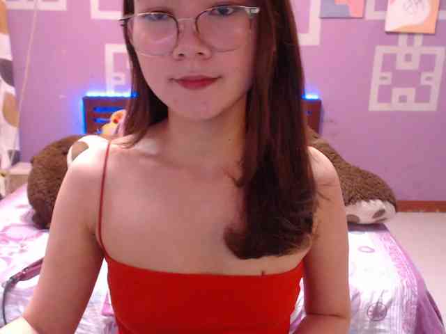 HottieAnne webcam