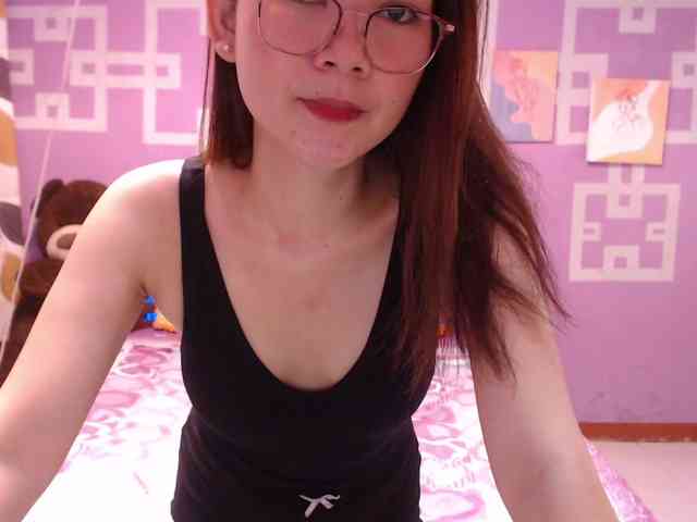 HottieAnne webcam