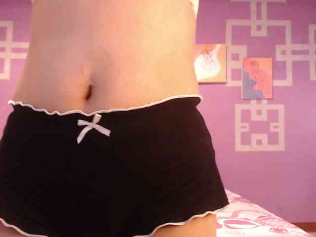 HottieAnne webcam