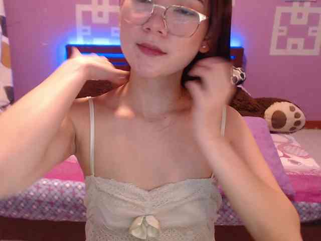 HottieAnne webcam