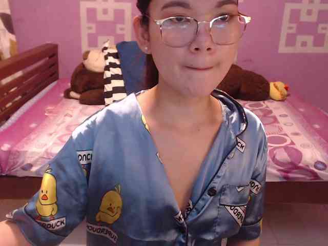 HottieAnne webcam