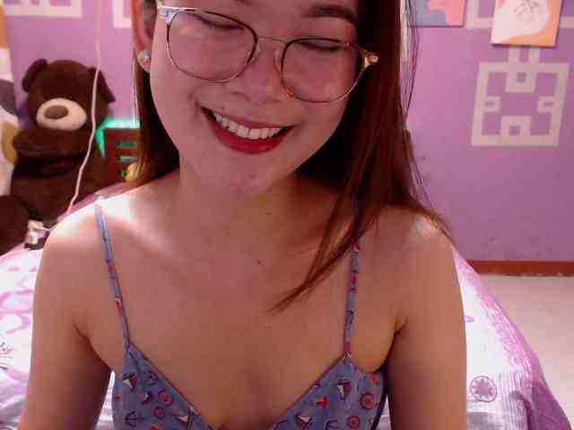 HottieAnne webcam