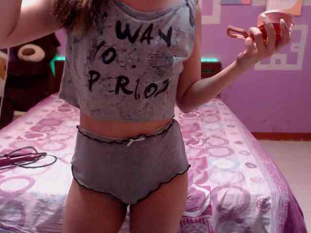 HottieAnne webcam
