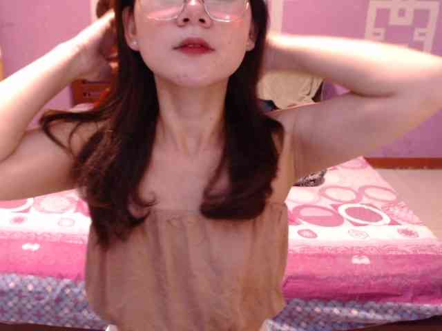 HottieAnne webcam