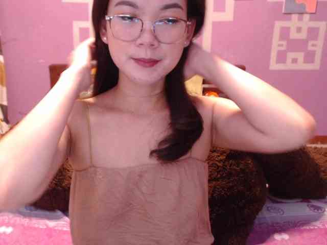 HottieAnne webcam
